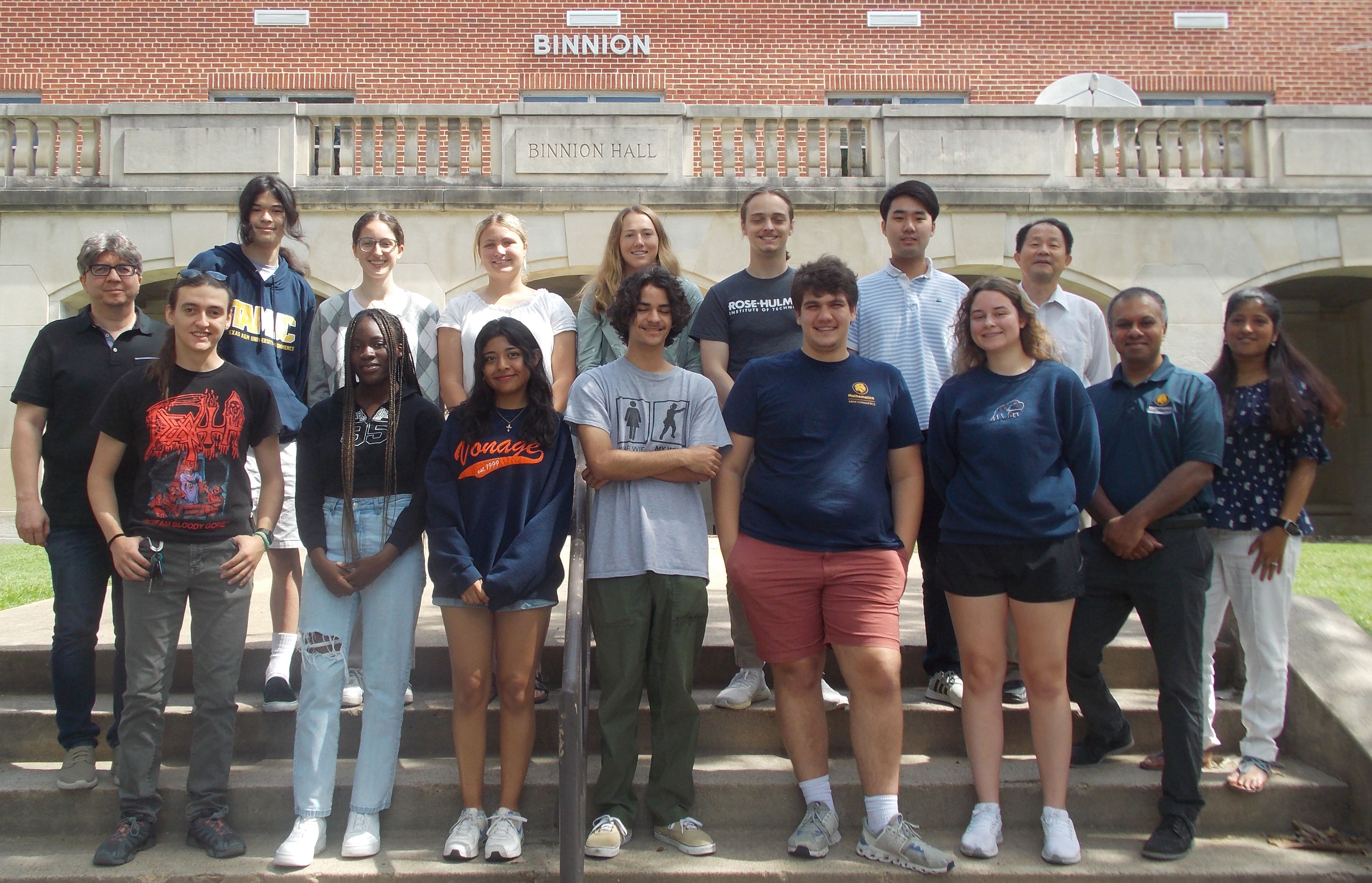 REU Group Photo