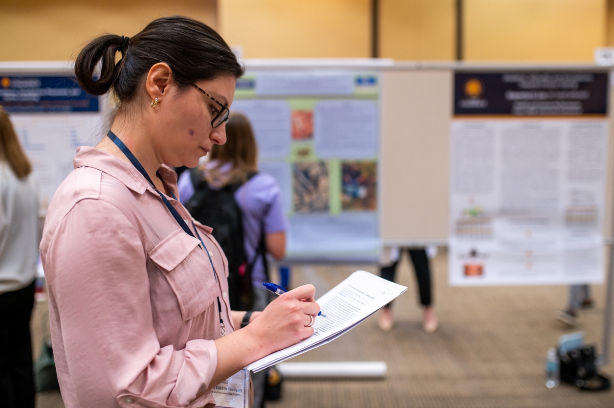 Dr. Gizem Yesilyurt from Biological and Environmental Sciences