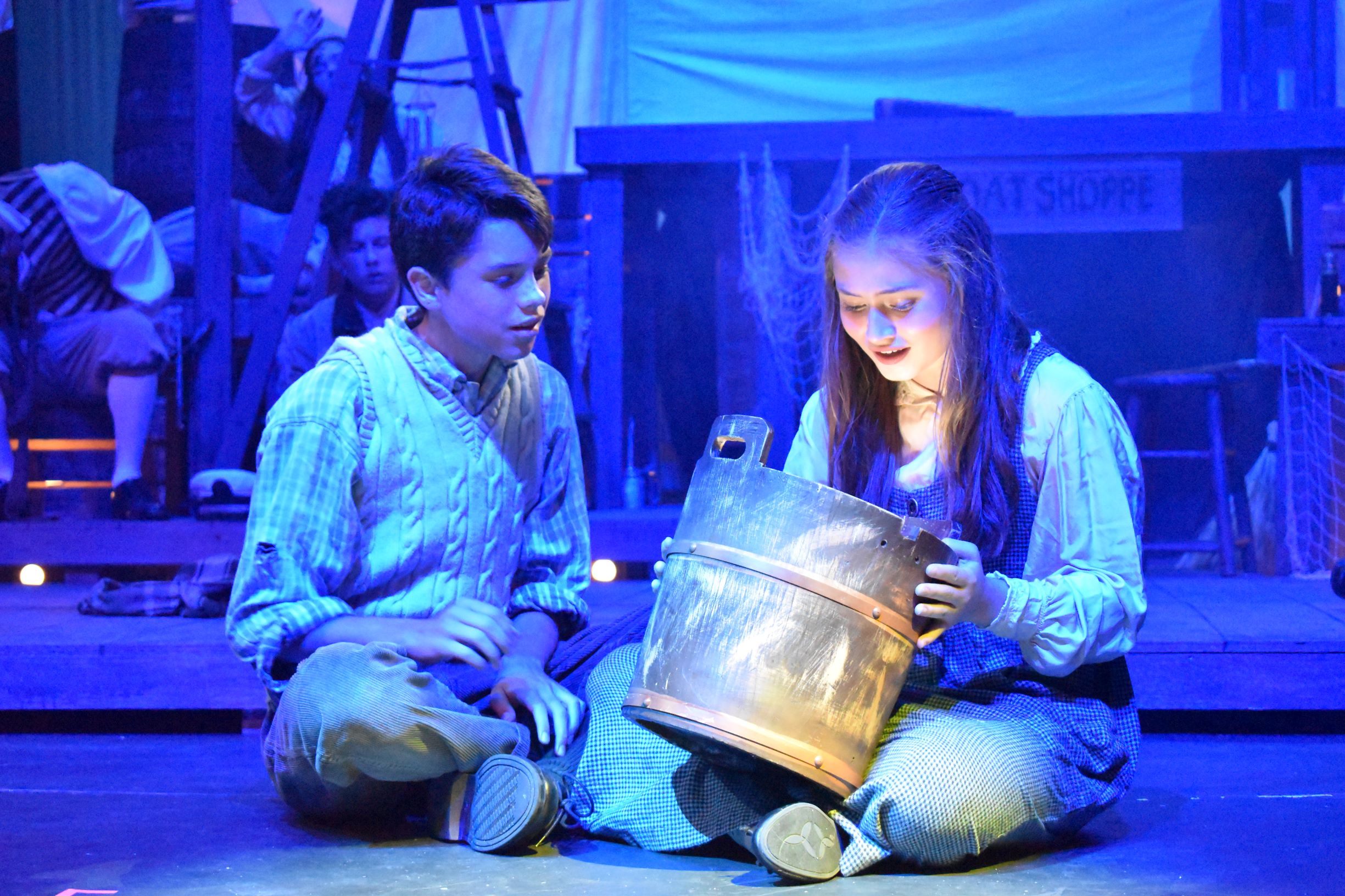 LionTheatreCampBgImage